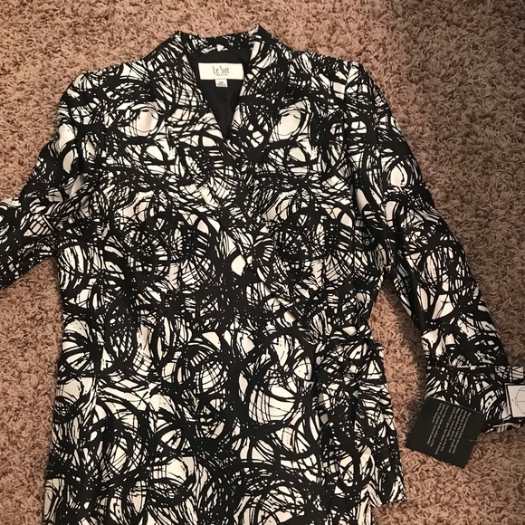 Le Suit Pant and Jacket Set- NWT - Picture 6 of 11